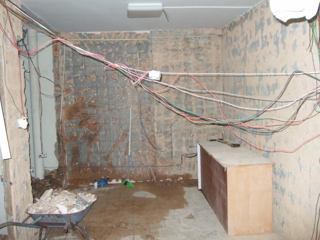 kitchen1-2.jpg