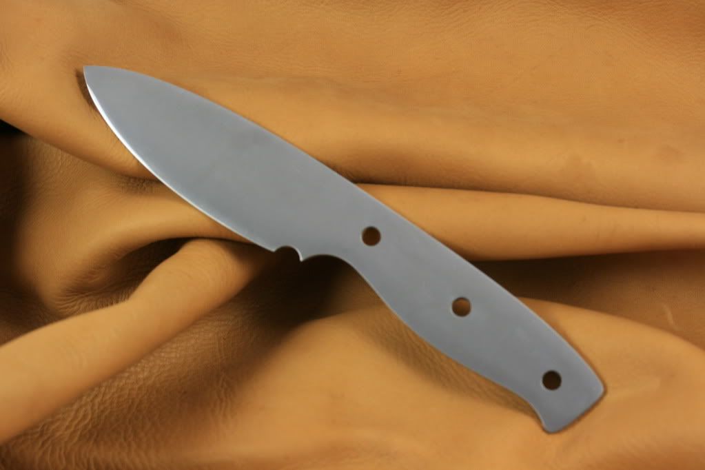 Knife040.jpg