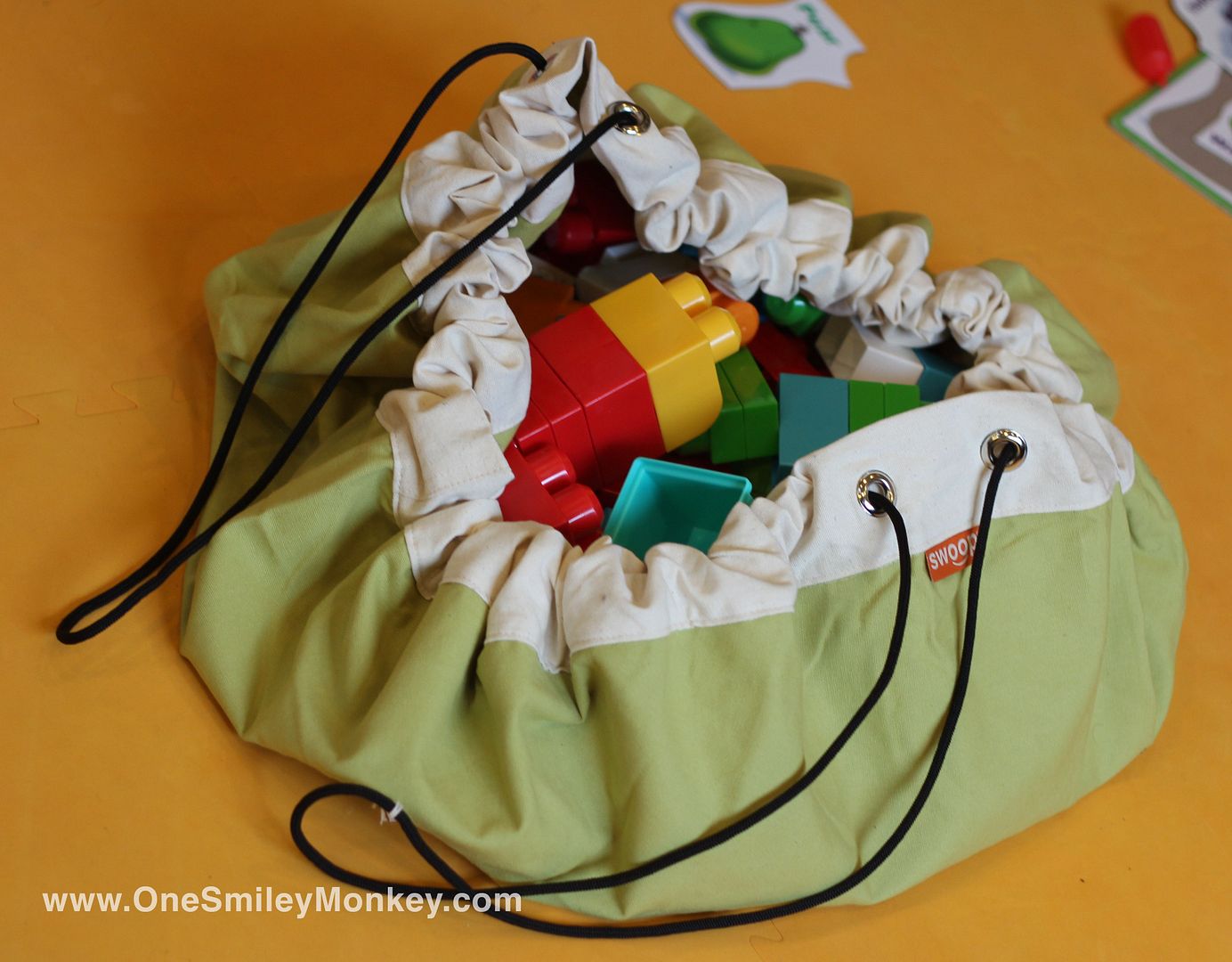 Swoop Bag The Ultimate Toy Bag and PlayMat {Giveaway}