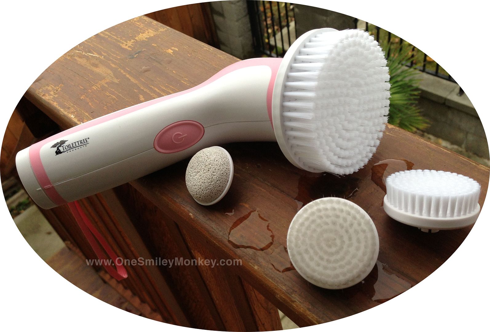 Get Skin with The Professional Skin Care System by ToiletTree