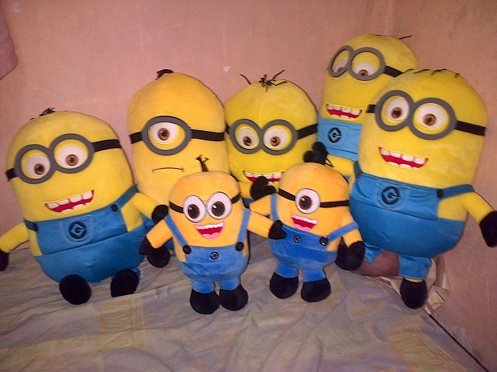 Harga boneka minion ukuran besar/ JUMBO, sedang dan kecil, Jual Boneka Minion besar harga murah, Boneka Minion Mata dua Dan satu Ukuran XL