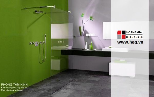 Vách kính tắm tạo không gian hiện đại cho phòng nhà tắm