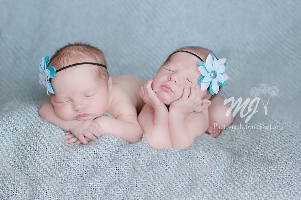 Twin girl newborn session :: Colorado Springs Newborn Photographer :: Photography by Melissa J, twin girl newborn session :: chin in hands :: www.photographybymelissaj.com