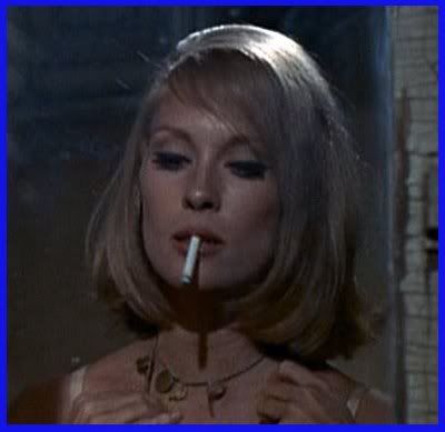 Faye Dunaway Smoking Cigarettes