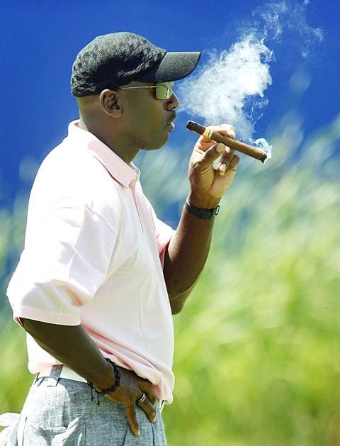Michael-Jordan-smoking-cigar