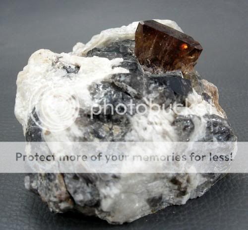 487 Grams Topaz Specimen With Muscovite And Quartz From Skardu 