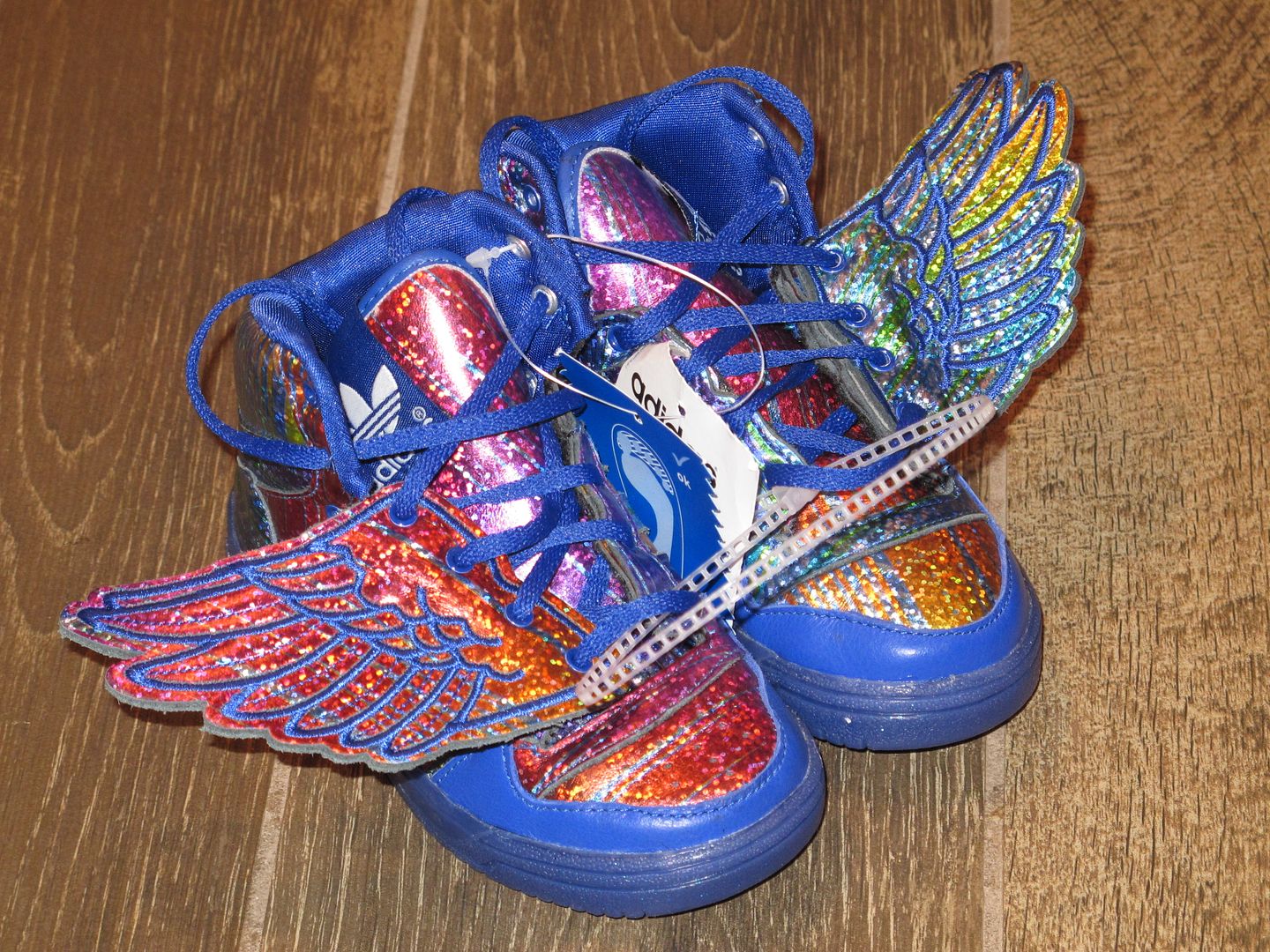 New Kids Adidas Jeremy Scott JS Rainbow Wings Toddler Shoes Size 9K Q35467