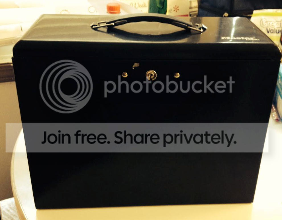 Master Lock 7148D Document Storage Box {Review}